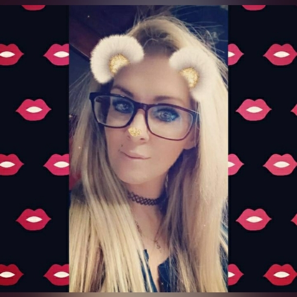 Meet your Posher, Cameron - Picture 6 of 11